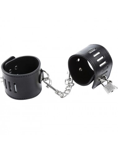 OHMAMA FETISH HASP STYLE WRIST RESTRAINTS