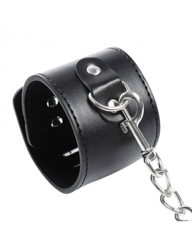 OHMAMA FETISH HASP STYLE WRIST RESTRAINTS