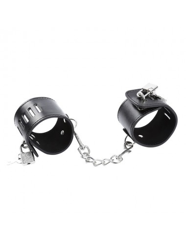 OHMAMA FETISH HASP STYLE WRIST RESTRAINTS