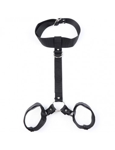 OHMAMA FETISH COLLAR WITH WRIST RESTRAINTS