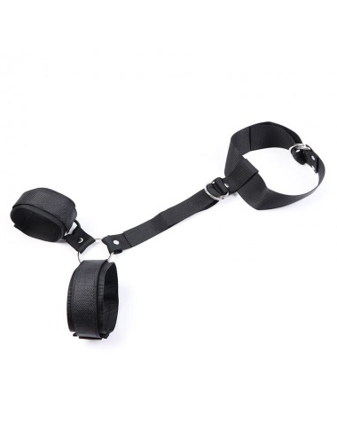 OHMAMA FETISH COLLAR WITH WRIST RESTRAINTS