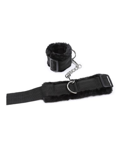 OHMAMA FETISH FURRY LINED WRIST RESTRAINTS