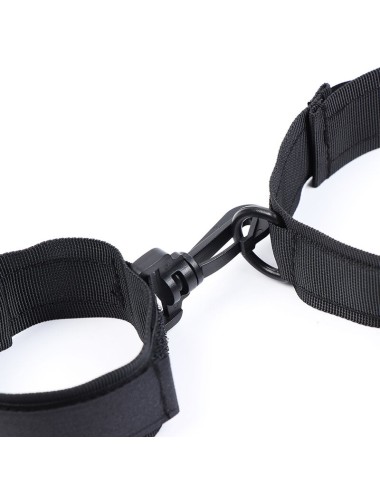 OHMAMA FETISH - NYLON HANDCUFFS AND COLLAR