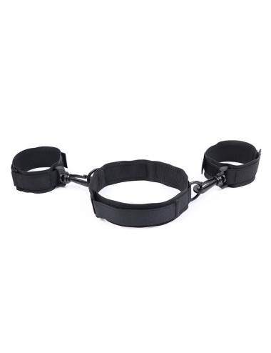 OHMAMA FETISH - NYLON HANDCUFFS AND COLLAR