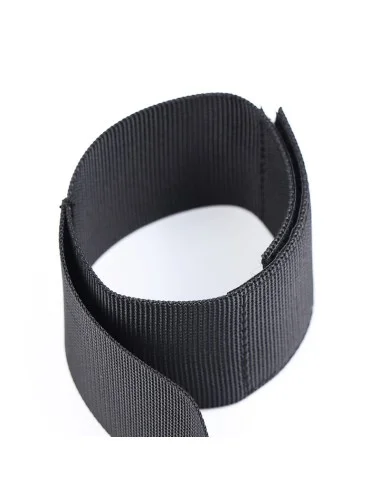 OHMAMA FETISH - WRIST HANDCUFFS AND NYLON COLLAR