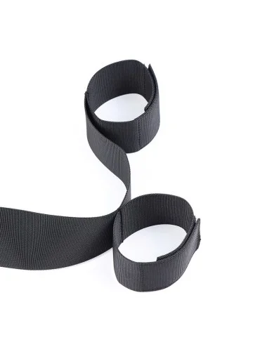 OHMAMA FETISH - WRIST HANDCUFFS AND NYLON COLLAR