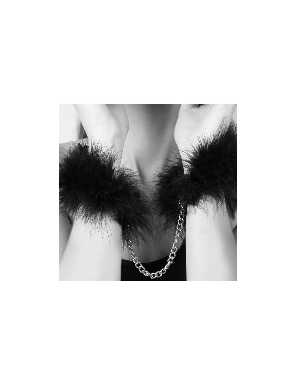 BIJOUX - ZA ZA ZU FEATHER HANDCUFFS BIJOUX - ZA ZA ZU FEATHER HANDCUFFS