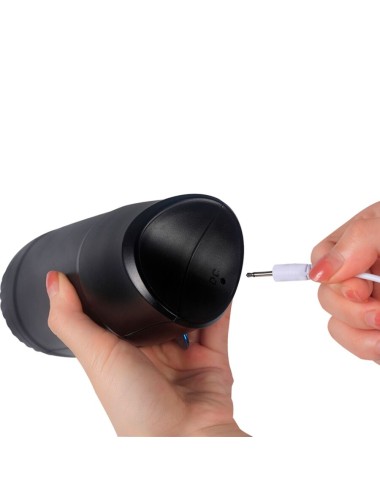 SHEQU - RENEE SQUEEZABLE VAGINA MASTURBATOR WITH VIBRATION IN CASE